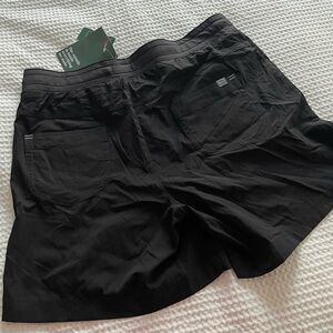 LL Bean Vista Camp Black Casual Shorts